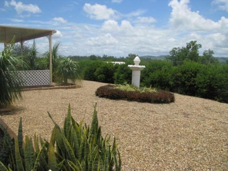 137 Lakes Drive, Laidley Heights QLD 4341