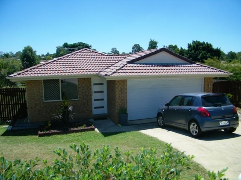 345 South Station Road, Raceview QLD 4305