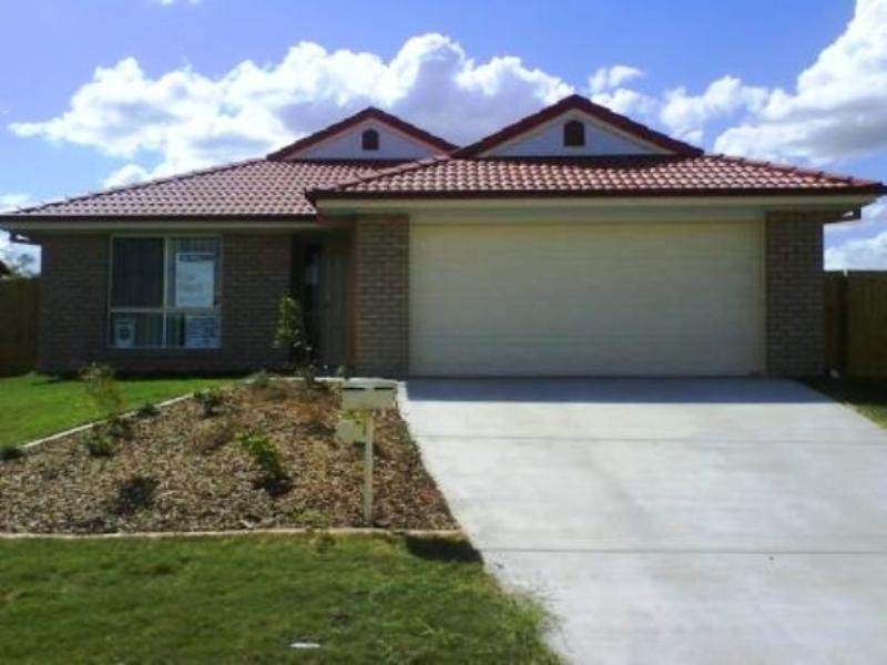 106 Anna Drive, Raceview QLD 4305