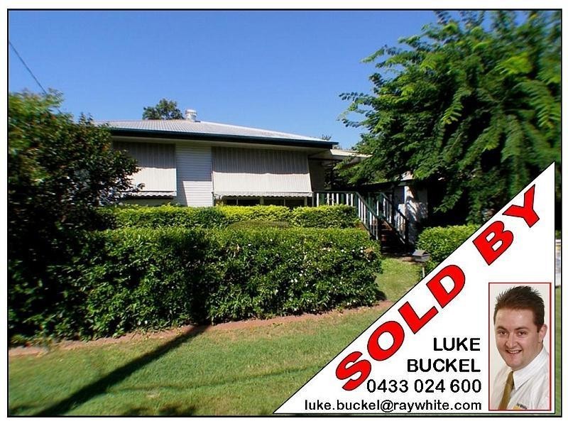 15 Larsen Street, Leichhardt QLD 4305