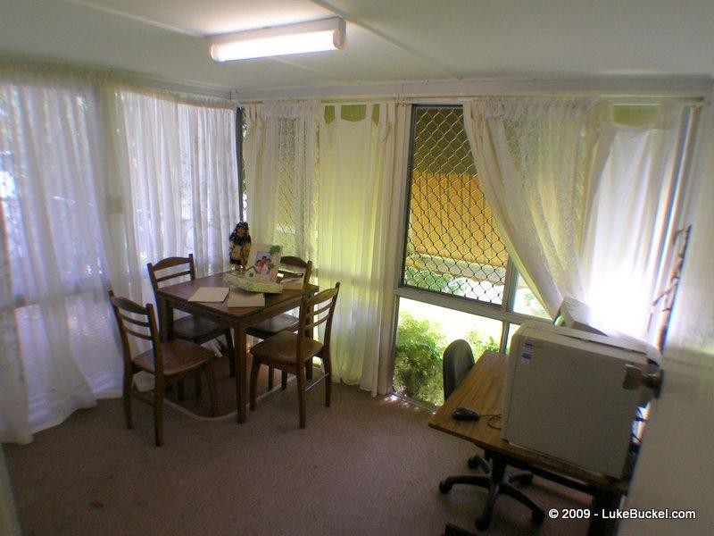 15 Larsen Street, Leichhardt QLD 4305