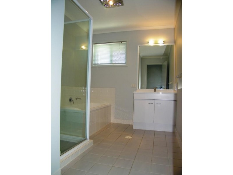 12/17 Gibbs Street, Churchill QLD 4305