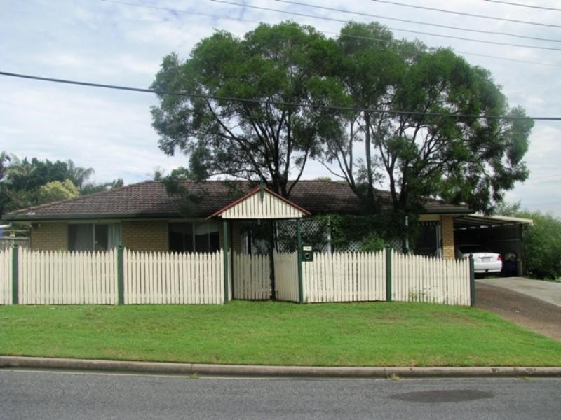 1 Douglas Street, Flinders View QLD 4305