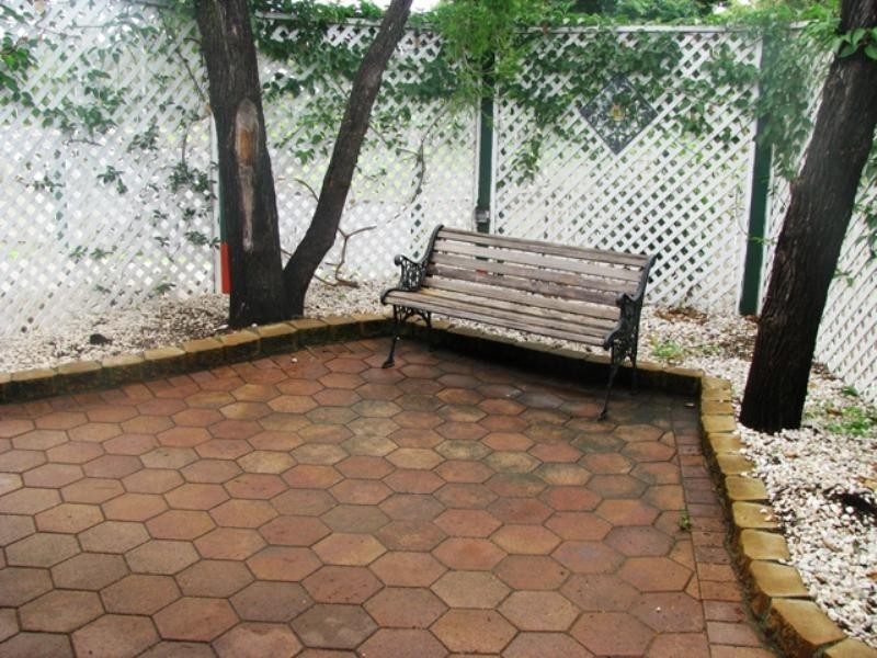 1 Douglas Street, Flinders View QLD 4305