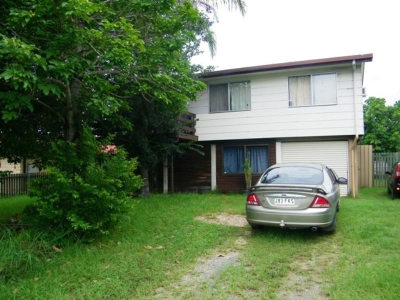 13 Helen Street, North Booval QLD 4304