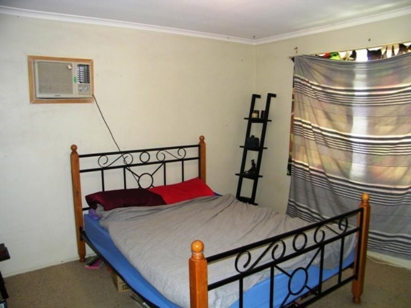 13 Helen Street, North Booval QLD 4304