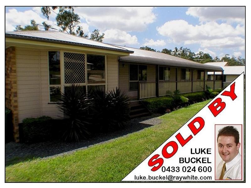 32 Leesmore Court, Deebing Heights QLD 4306