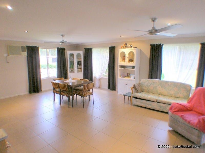 32 Leesmore Court, Deebing Heights QLD 4306