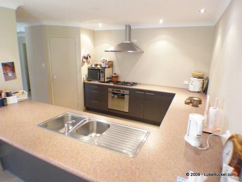 32 Leesmore Court, Deebing Heights QLD 4306