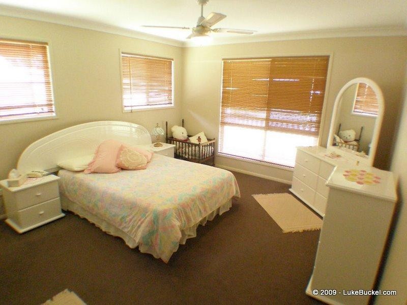 32 Leesmore Court, Deebing Heights QLD 4306