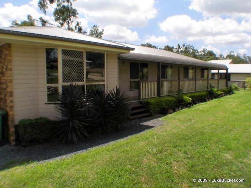 32 Leesmore Court, Deebing Heights QLD 4306