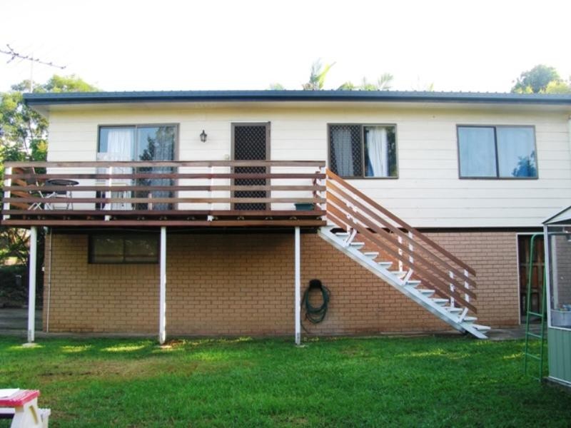 18 Melbury Street, Willowbank QLD 4306