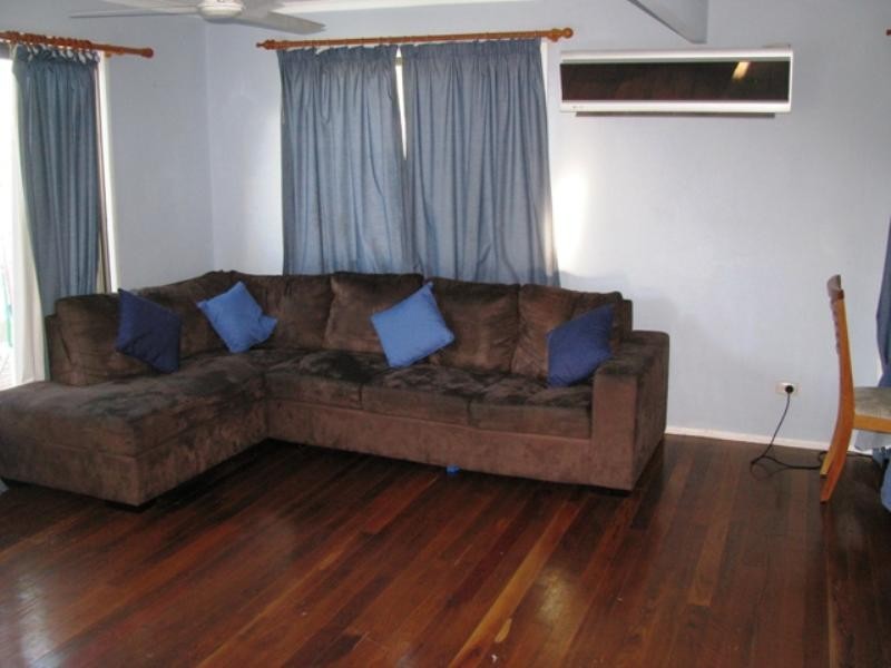 18 Melbury Street, Willowbank QLD 4306