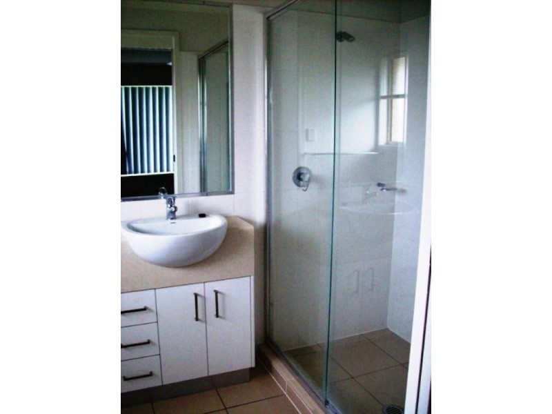 32 Westminster Crescent, Raceview QLD 4305