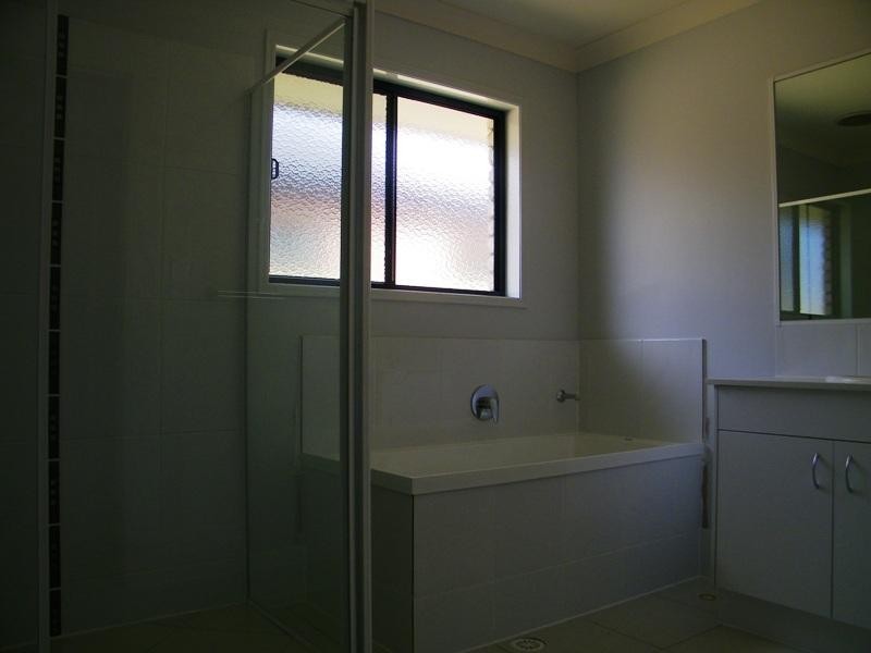 49 Dornoch Crescent, Raceview QLD 4305