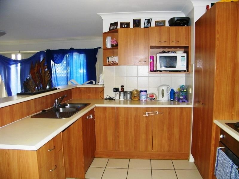 37 Rockman Drive, Raceview QLD 4305