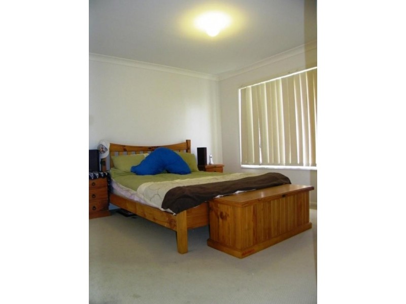 37 Rockman Drive, Raceview QLD 4305