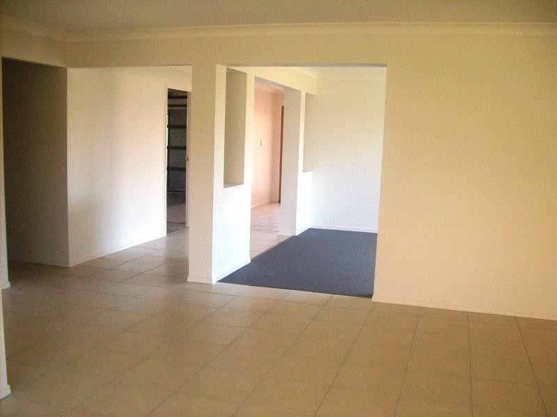 46 Dornoch Crescent, Raceview QLD 4305