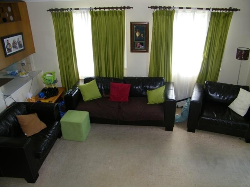 21 Raceview Street, Eastern Heights QLD 4305