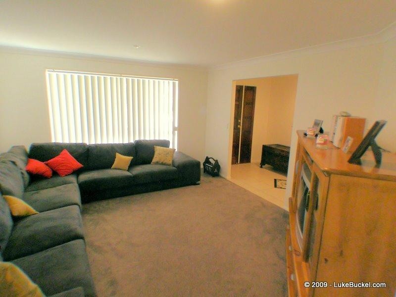 185 Edwards Street, Flinders View QLD 4305