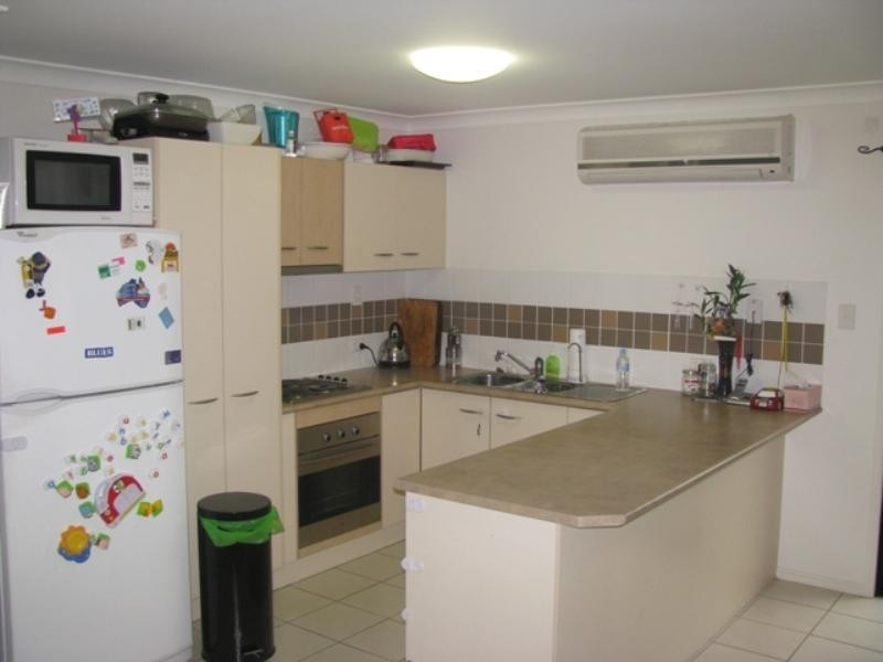 70 Anna Drive, Raceview QLD 4305