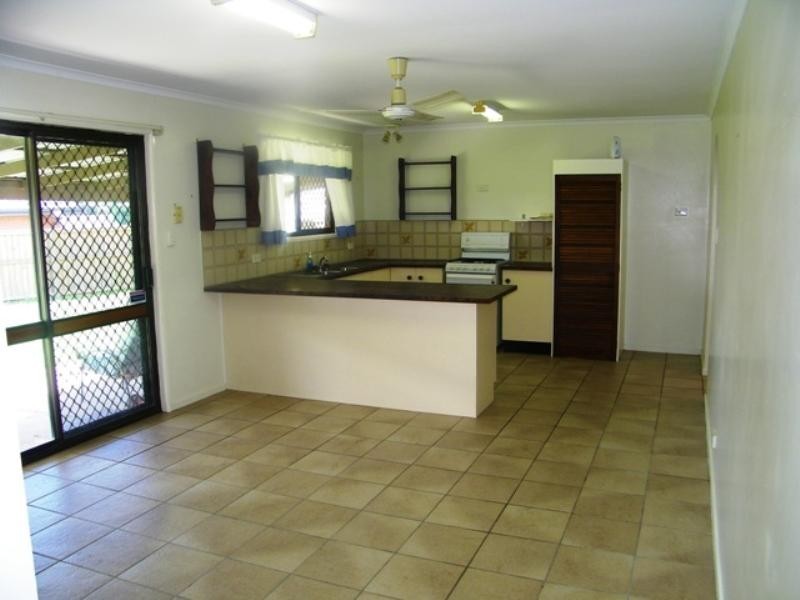 26 Cooinda Street, Eastern Heights QLD 4305