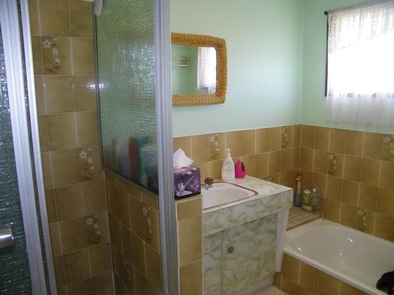 69-71 Jacaranda Drive, Yamanto QLD 4305