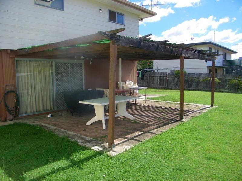 69-71 Jacaranda Drive, Yamanto QLD 4305