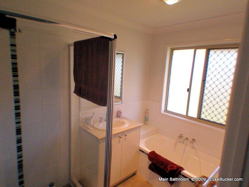 22 Angela Place, Yamanto QLD 4305