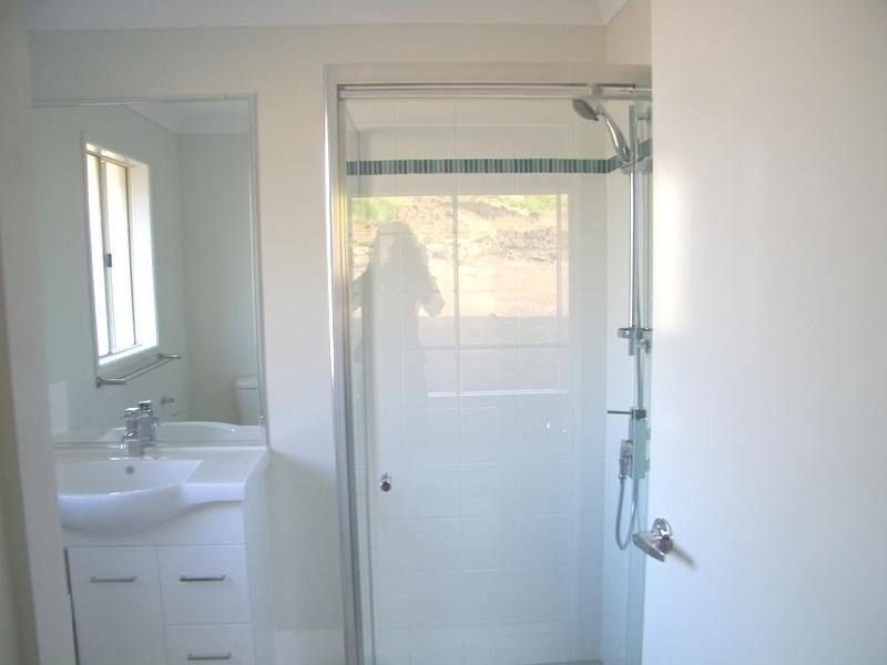 13 Figtree Court, Yamanto QLD 4305