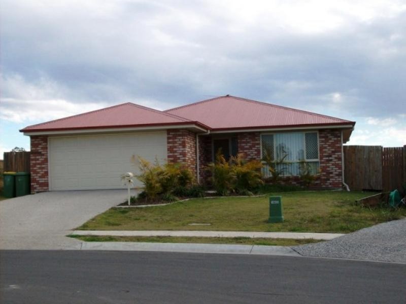 26 Bosswood Court, Yamanto QLD 4305