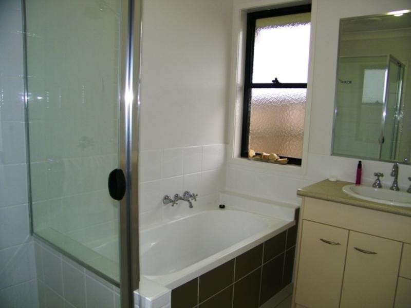 65 Sarah Drive, Yamanto QLD 4305