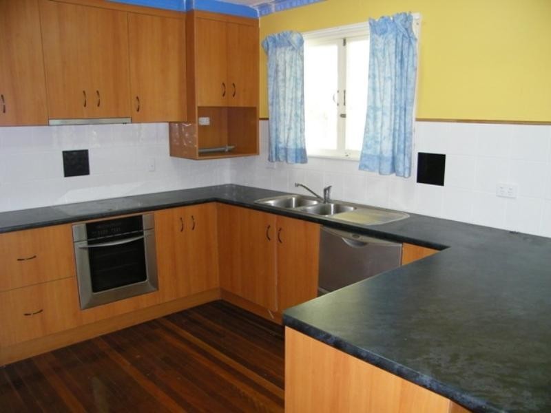 12A McGill Street, Raceview QLD 4305