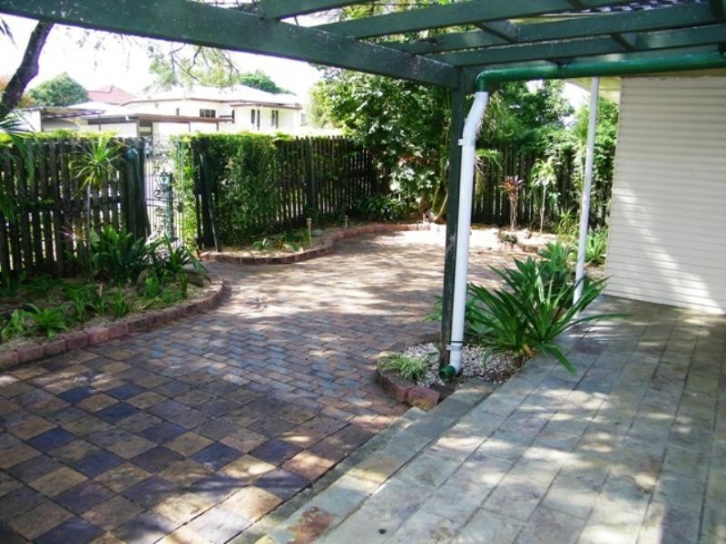 12A McGill Street, Raceview QLD 4305