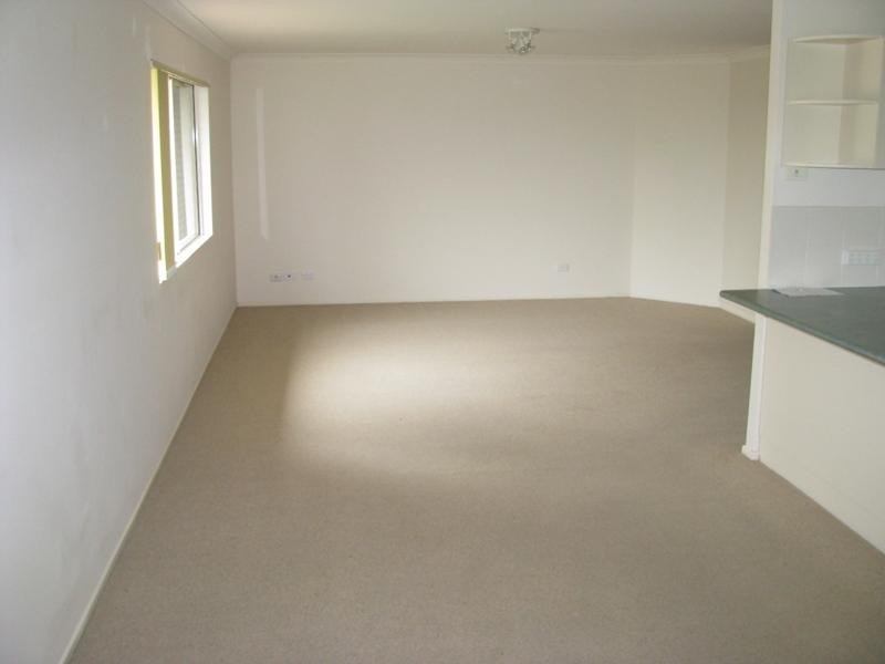 5 Dewhurst Crescent, Raceview QLD 4305