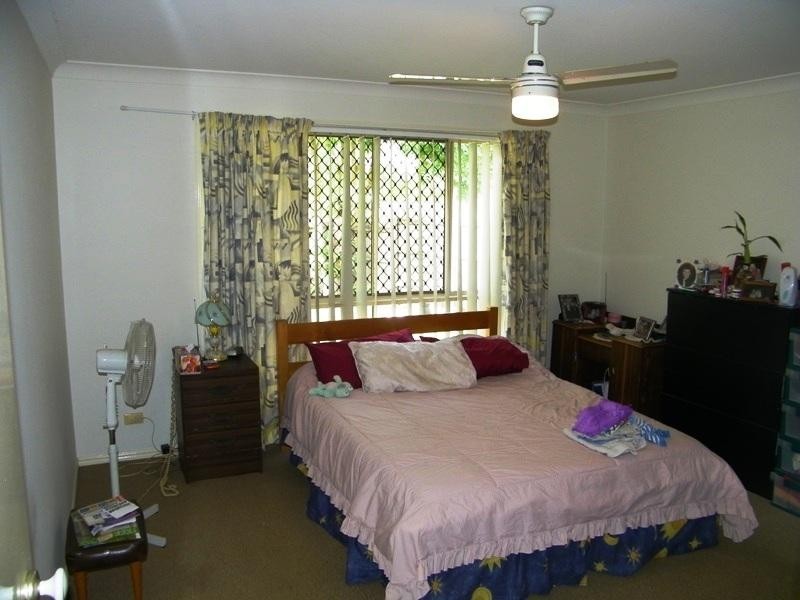 16 Kentia Court, Flinders View QLD 4305