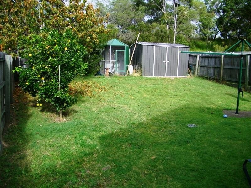 16 Kentia Court, Flinders View QLD 4305