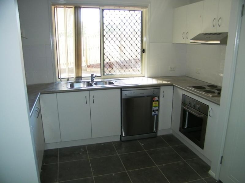 18 (Lot 9) Eric Drive, Blackstone QLD 4304