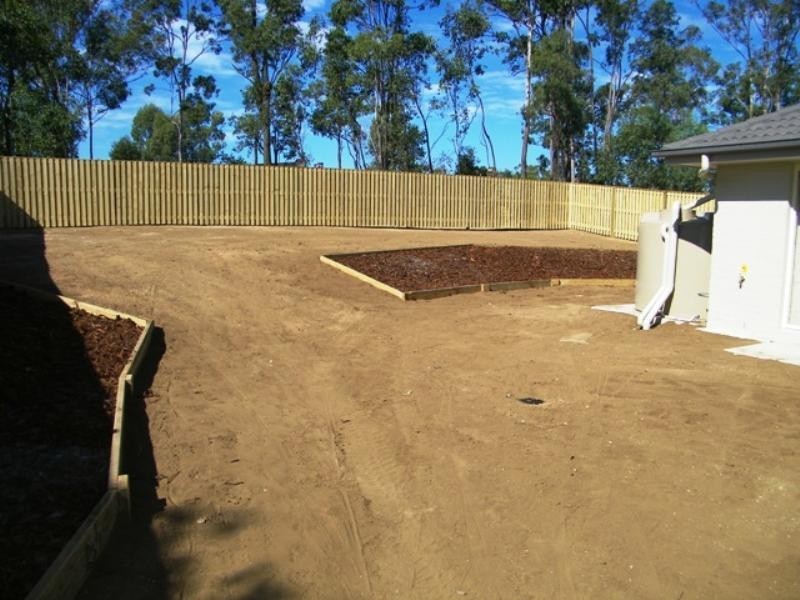 18 (Lot 9) Eric Drive, Blackstone QLD 4304