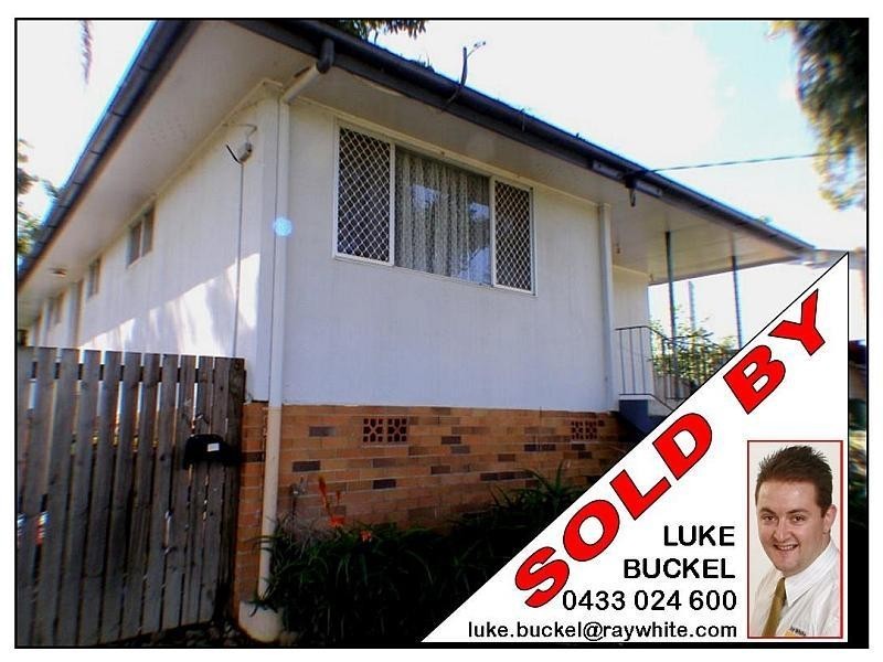 4 Cooneana Street, Bundamba QLD 4304