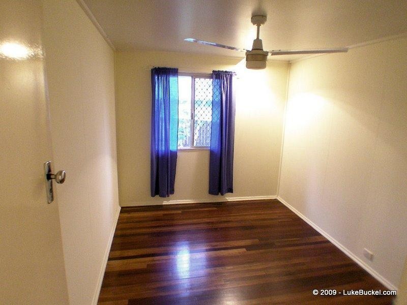 4 Cooneana Street, Bundamba QLD 4304