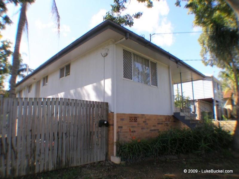 4 Cooneana Street, Bundamba QLD 4304