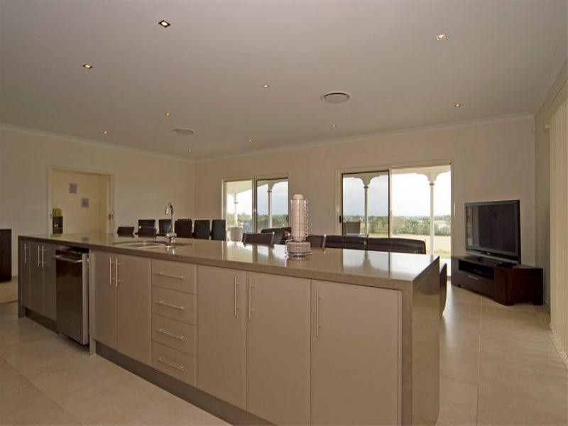 26-72 Winks Road, Peak Crossing QLD 4306