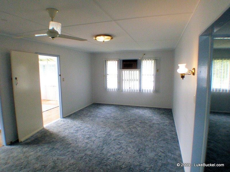 8 Watsonia Drive, Leichhardt QLD 4305