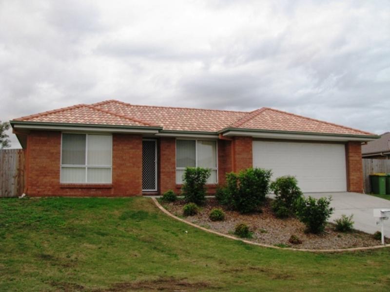 98 Anna Drive, Raceview QLD 4305