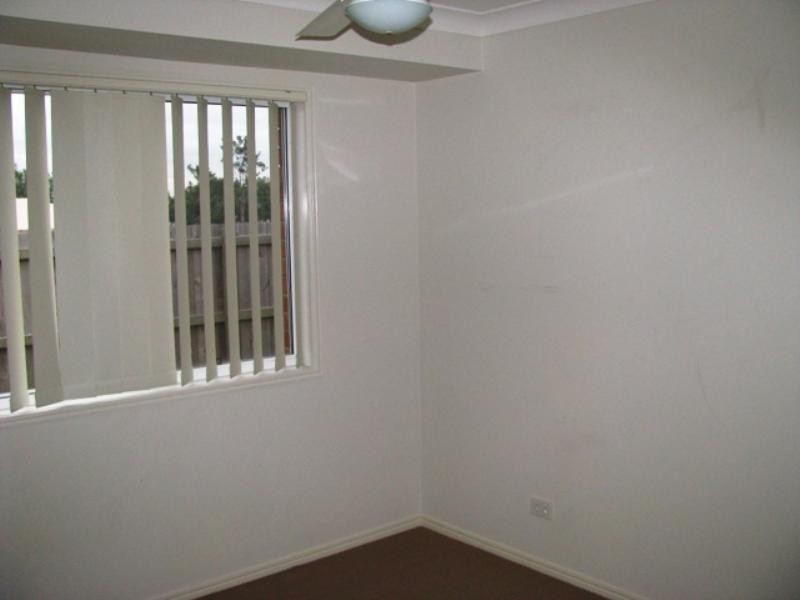 98 Anna Drive, Raceview QLD 4305