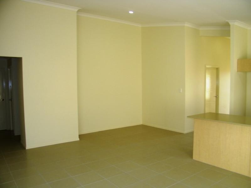 60 Dornoch Crescent, Raceview QLD 4305