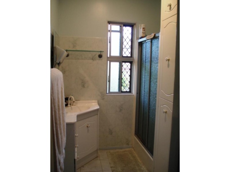 145 Whitehill Road, Eastern Heights QLD 4305