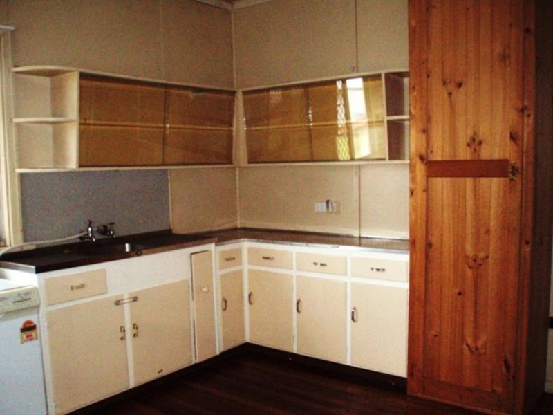 145 Whitehill Road, Eastern Heights QLD 4305