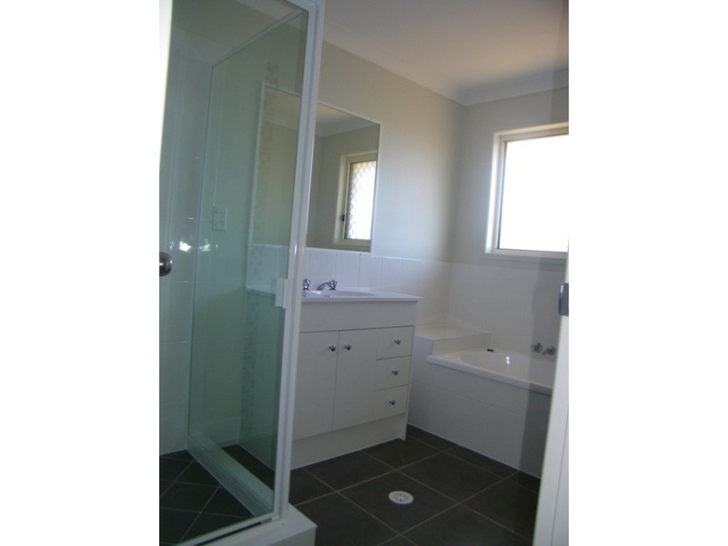 18 (Lot 9) Eric Drive, Blackstone QLD 4304